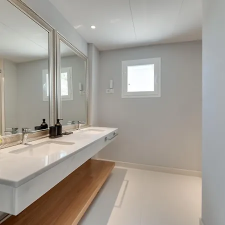 Holiday home Vb Maestro 4br W Heated Pool *